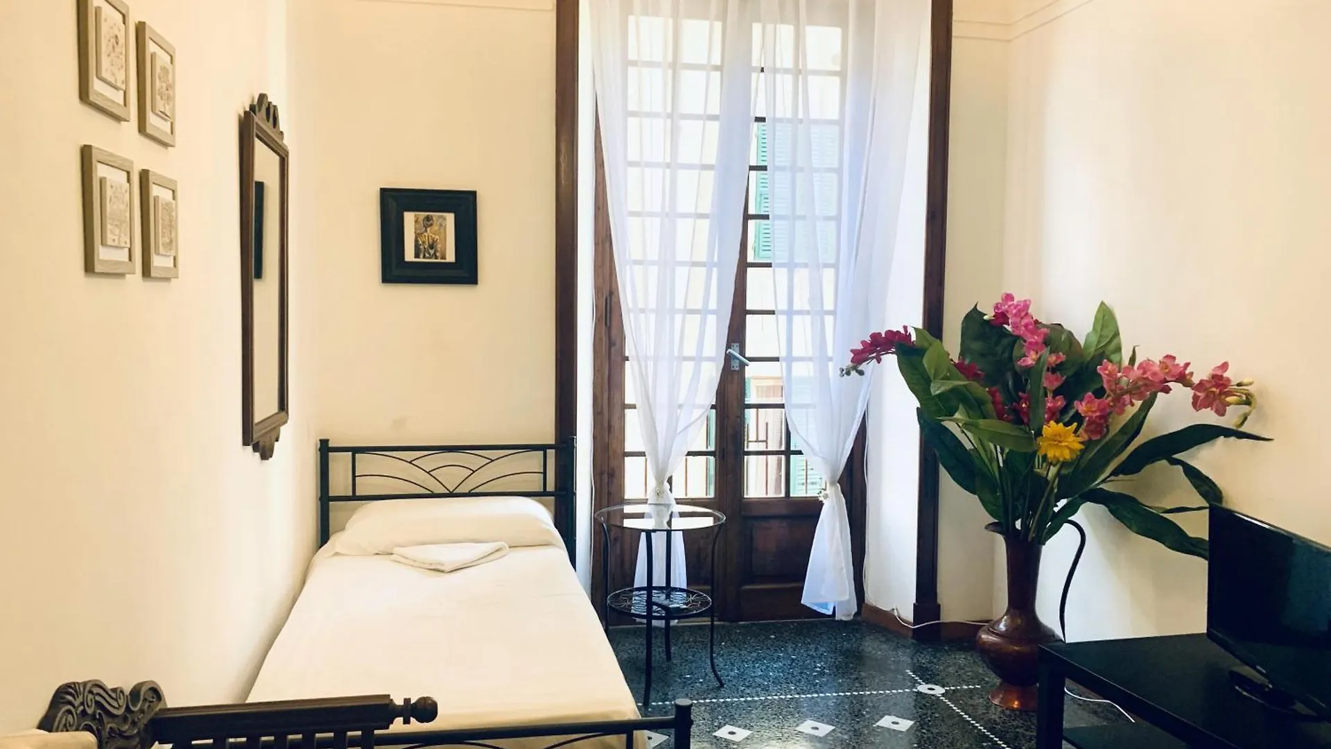Homestay Porto Di Colombo - Affittacamere Vicino Spiaggia E Citta Genoa Italy